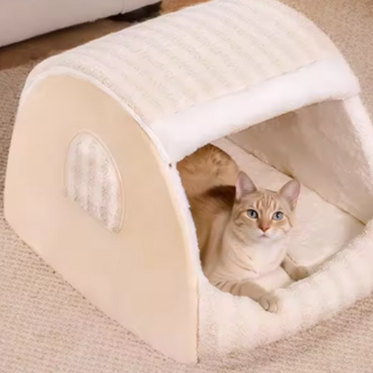 Heated House for Cats and Dogs | Indoor Use