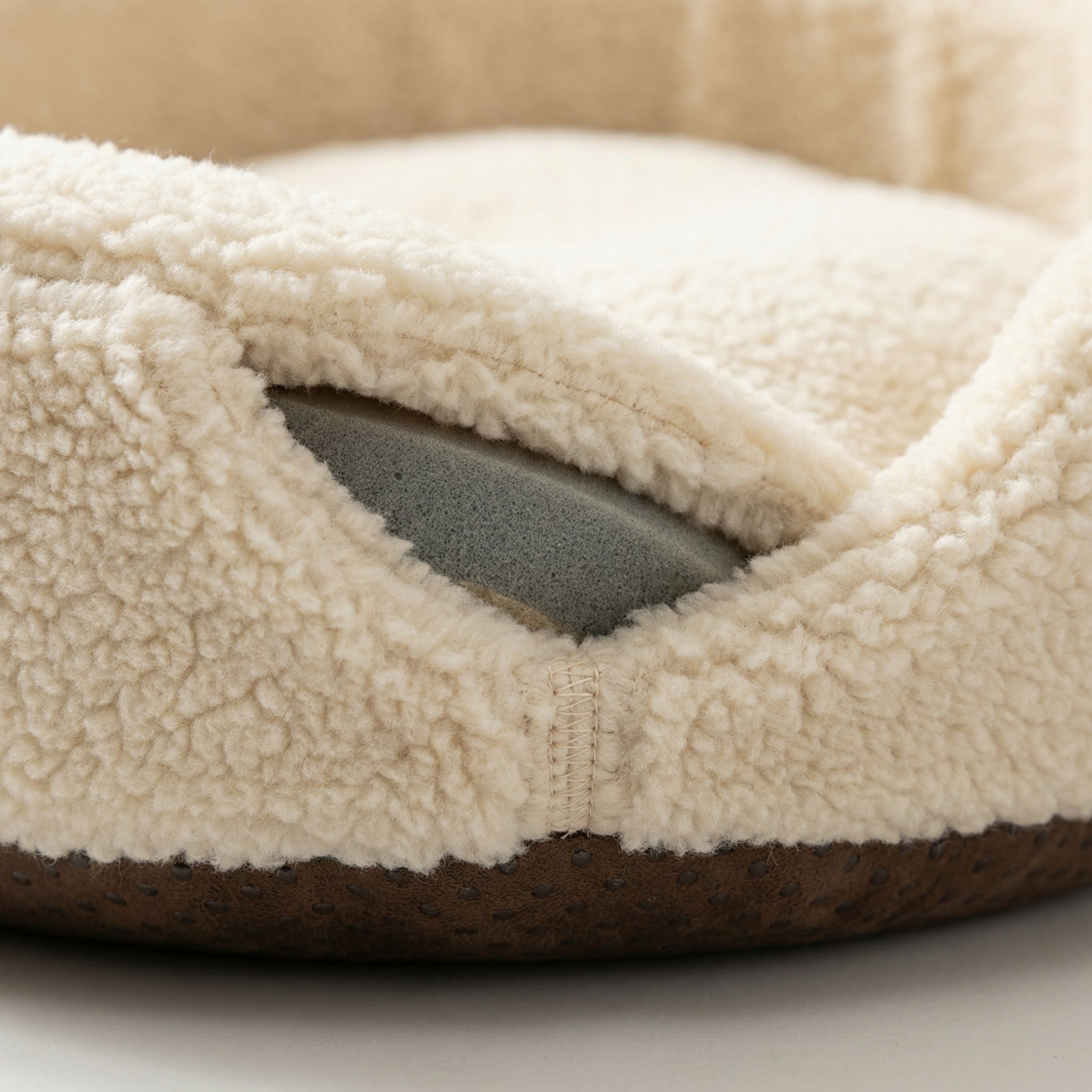 Nestvormig Kattenbed